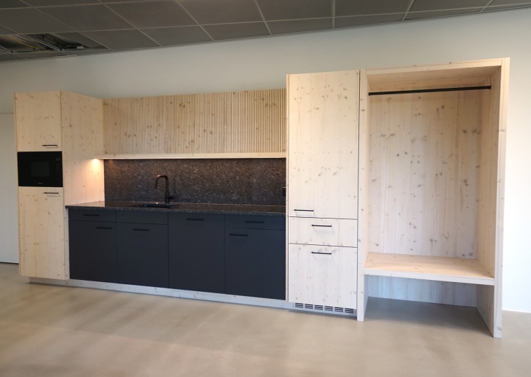 massgeschneiderte möbel 