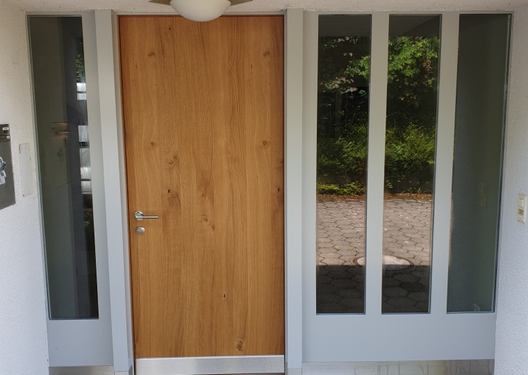 Hauseingangstür 2